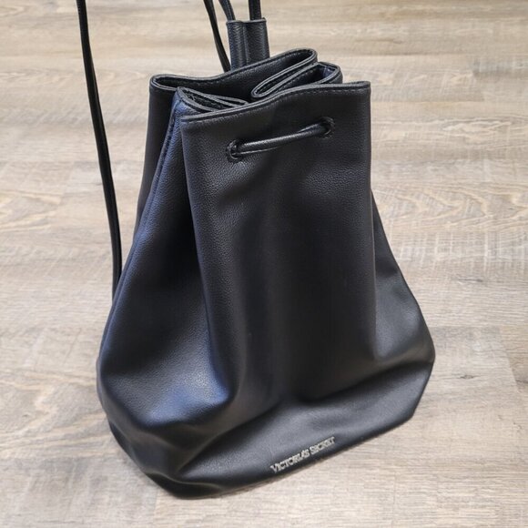 VICTORIA'S SECRET | Faux Leather Drawstring Bag Backpack - Picture 1 of 6